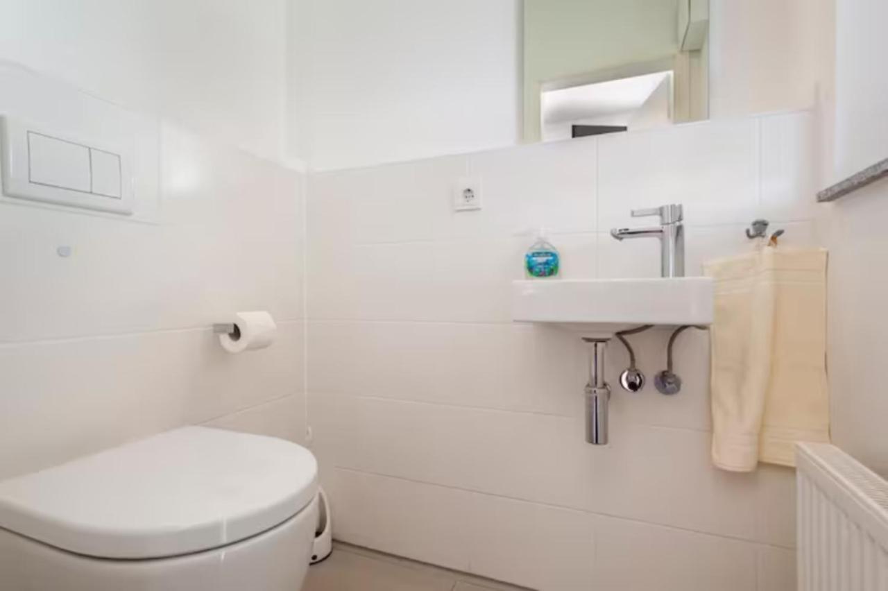 Privat Zimmer Richtung Messe Hannover Exterior foto